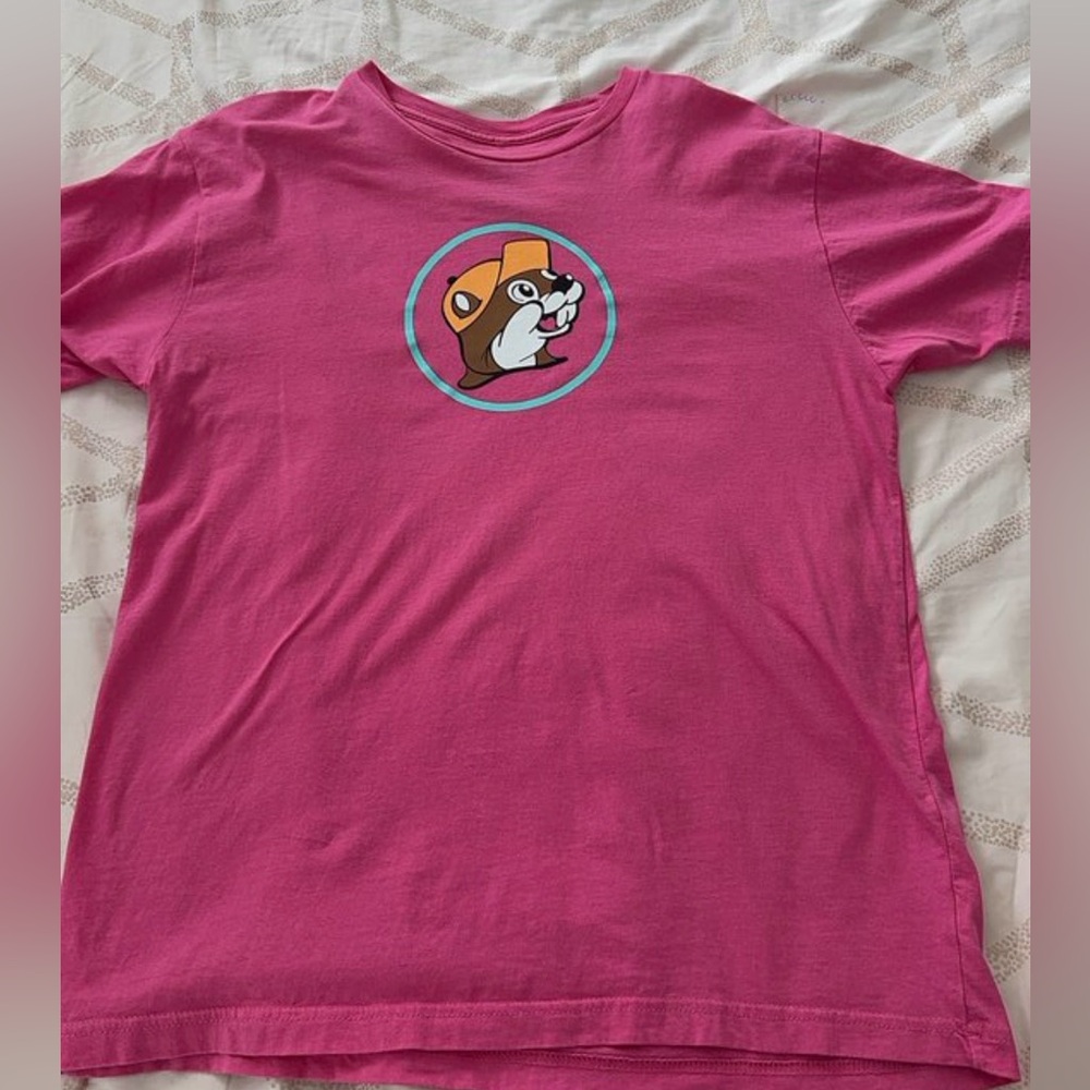 Buc-ee's Pink Graphic T-Shirt - Medium